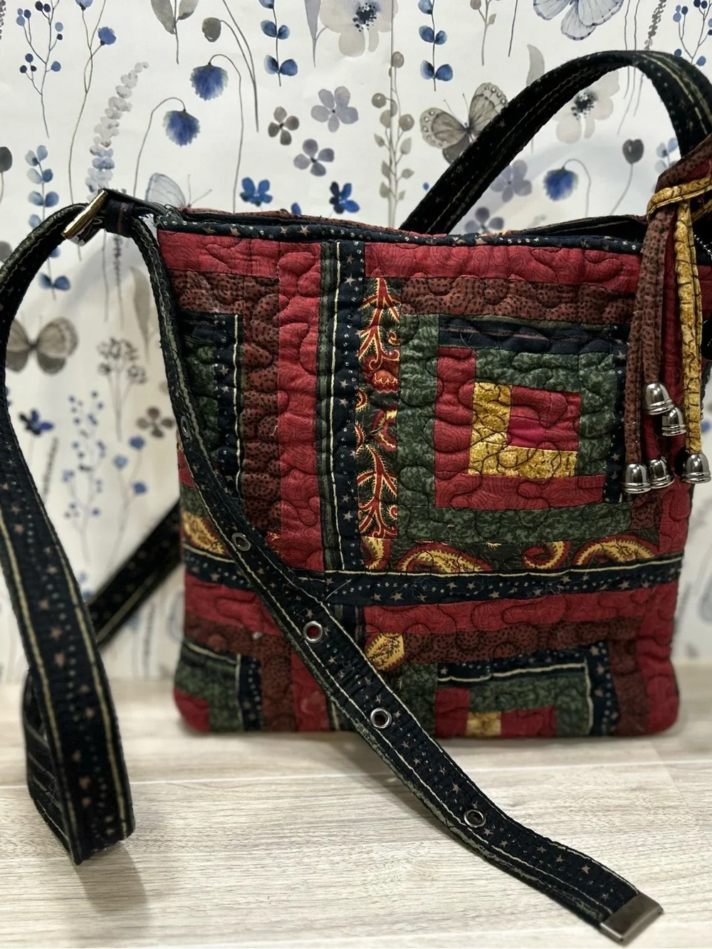 Donna Sharp Quilted Patchwork Crossbody Shoulder Bag